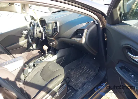 2016 Jeep Cherokee Latitude from USA, damaged, VIN 1C4PJMCS2GW182744